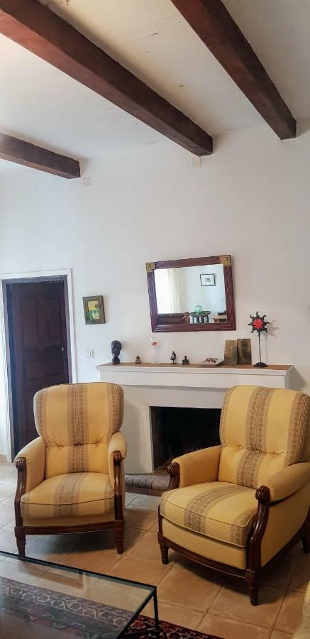 L'Orca Di San Gavinu Hotell Figari  Exteriör bild